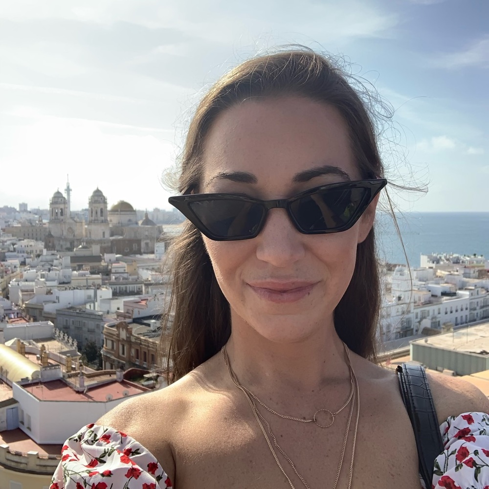 Meet your Posher, Sarah